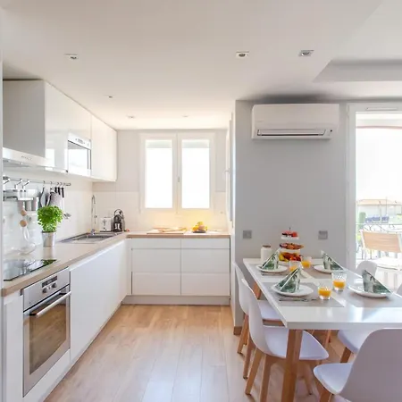 Appartement Superb With Garage And Sea And City View In - Welkeys Nice